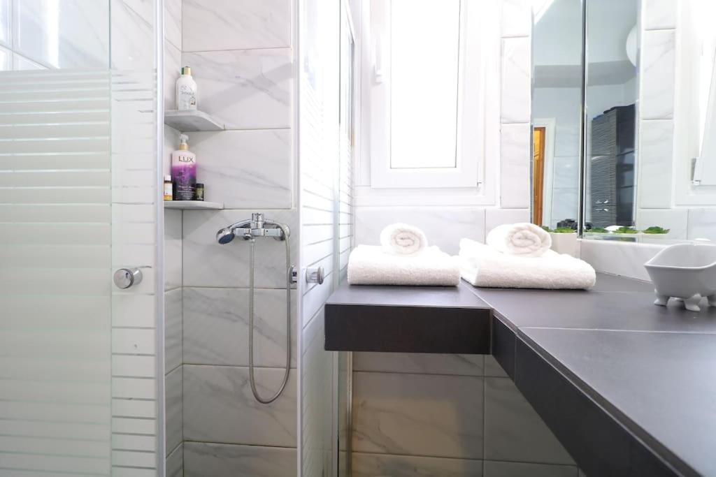 Restful Apartment - Syntagma Square Athene Buitenkant foto